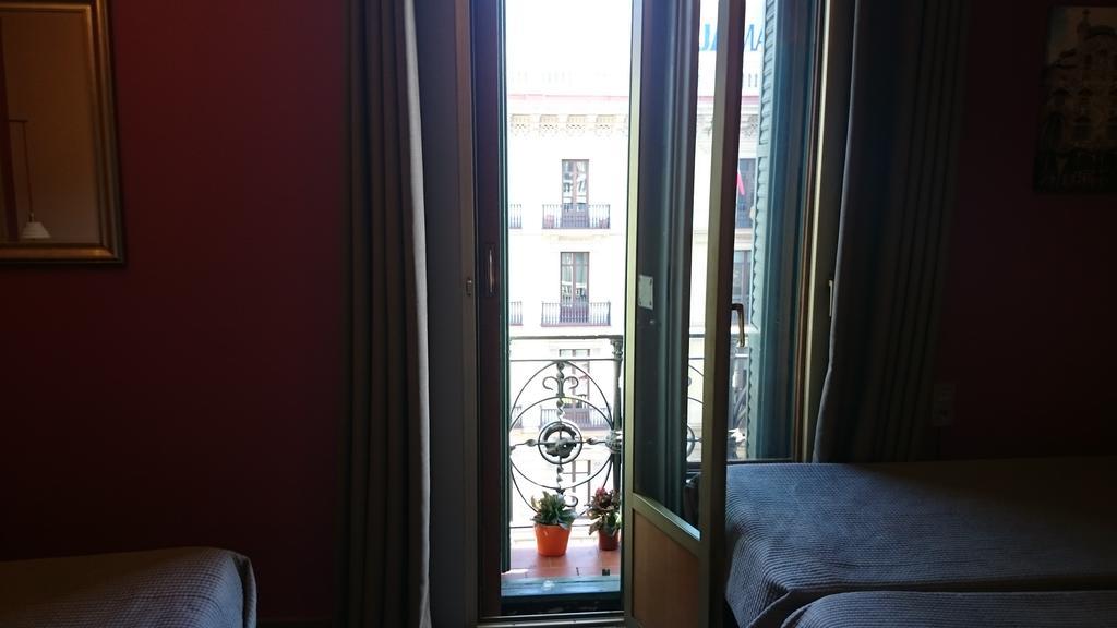 ברצלונה Hotel Ginebra חדר תמונה