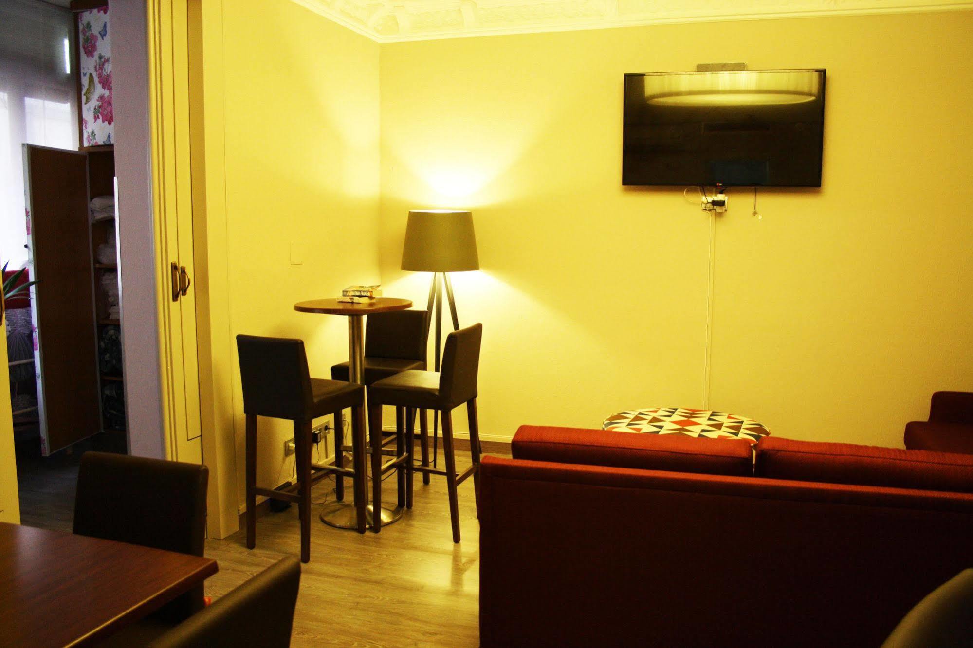 ברצלונה Hotel Ginebra מראה חיצוני תמונה